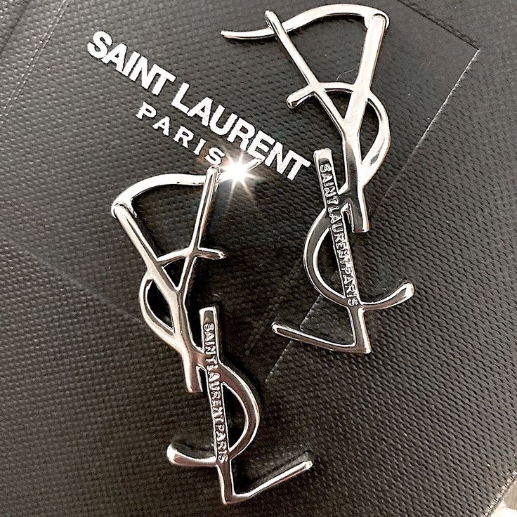 Yves Saint Laurent (YSL)