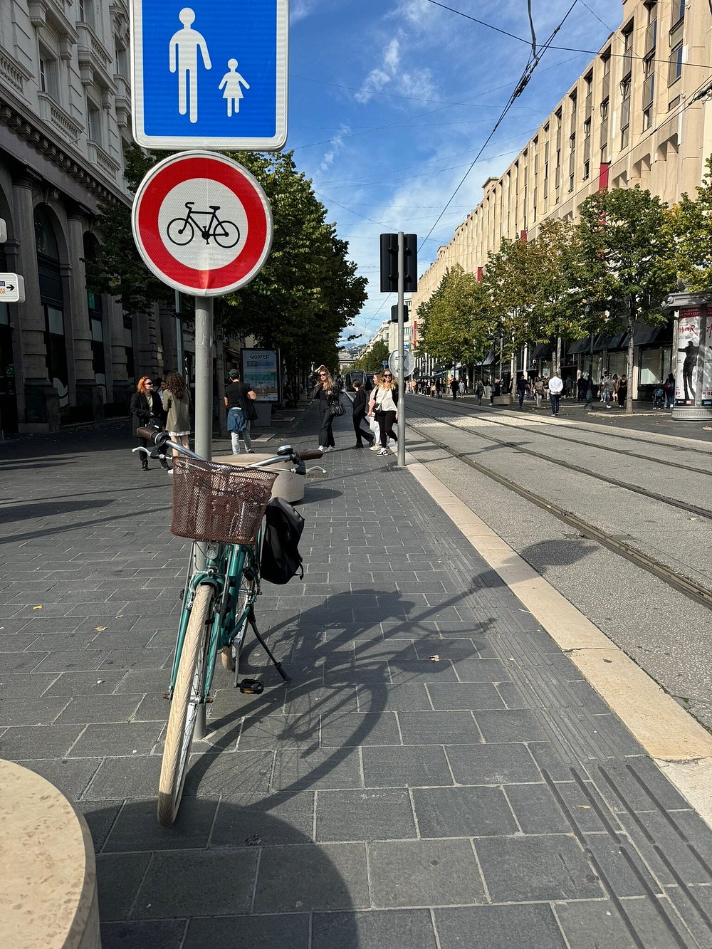 Avenue Jean Médecin in Nice, France